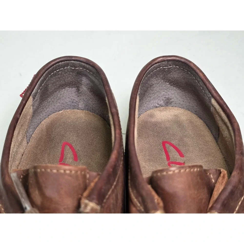 Clarks this item